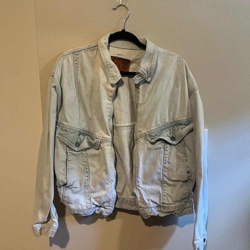 Vintage Code Bleu Denim Trucker Jacket